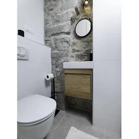 Angelica Comfortable Villa Krk Town