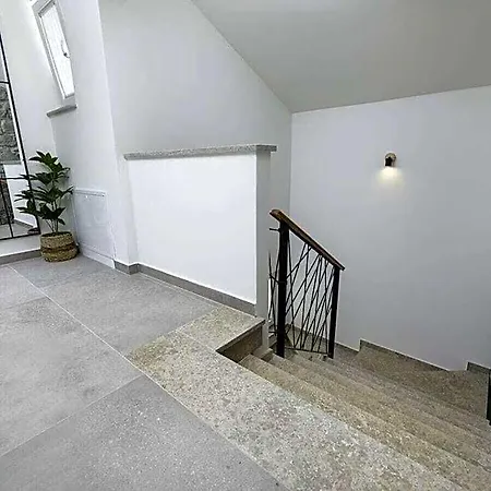 Angelica Comfortable Vilă Veglia